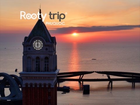 Explore Khem Beach, Sunset Town & Kiss of the Sea