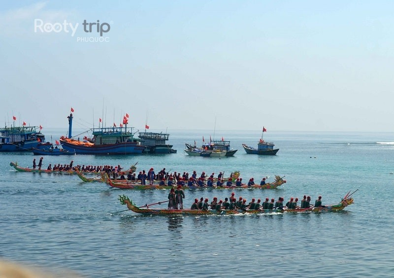 Dinh Cau Temple festival dates