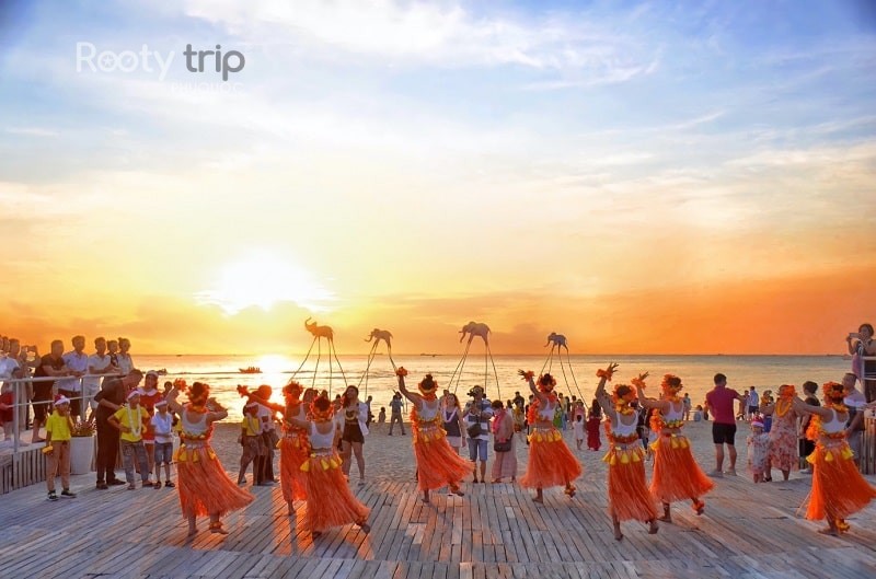sunset sanato beach phu quoc