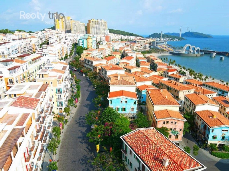 visit sunset town phu quoc
