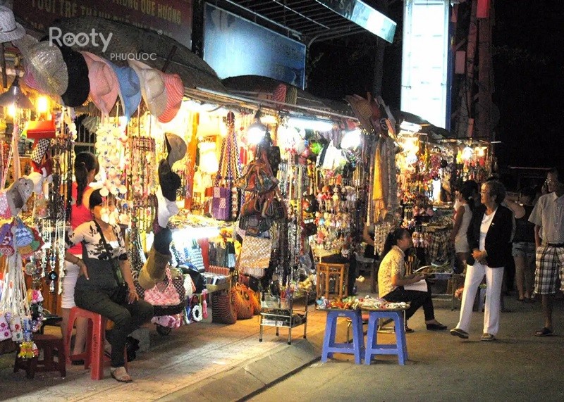 visit phu quoc night market