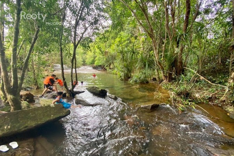 dream waterfall a hidden gem in phu quoc