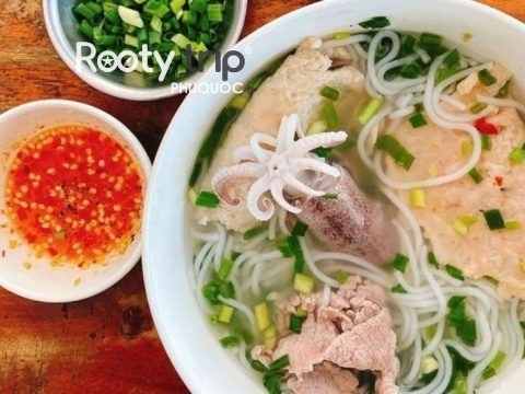 introduction to phu quoc stirred vermicelli soup
