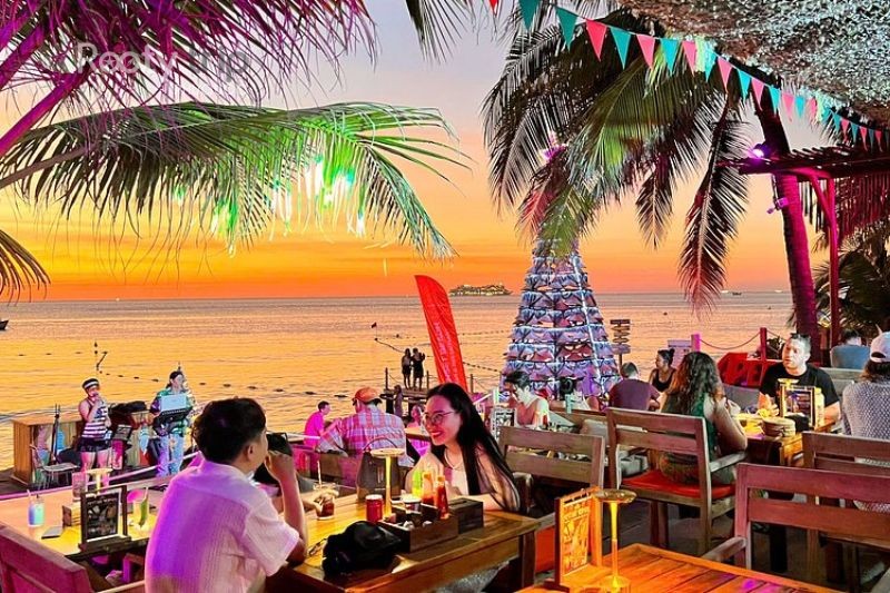 sunset chill beach bar