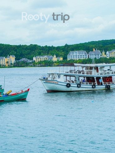 Phu Quoc wooden boat tour